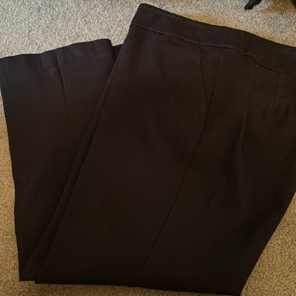 Loft Black ankle pants with spandex